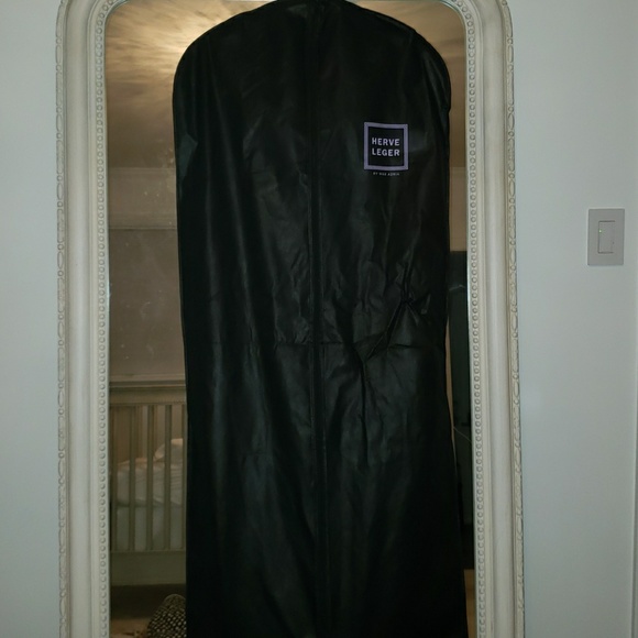 Authentic Herve Leger by Max Azria - Picture 4 of 6